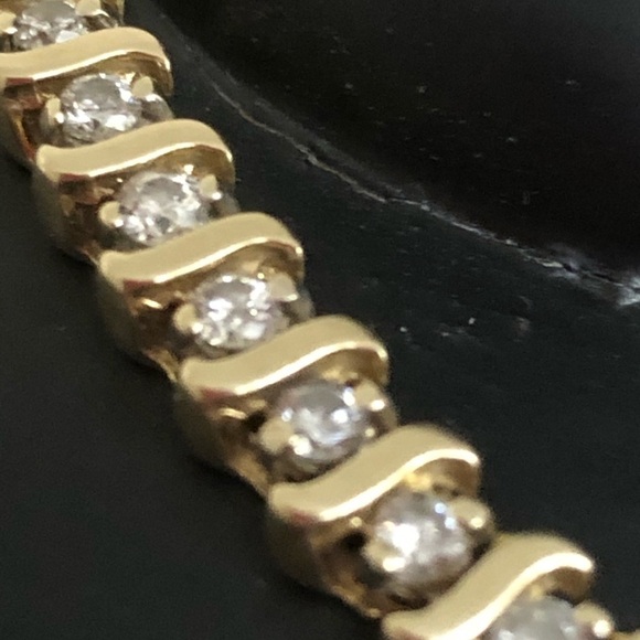 14KY 3CTTW Gold and Diamond Tennis Bracelet - Picture 2 of 16